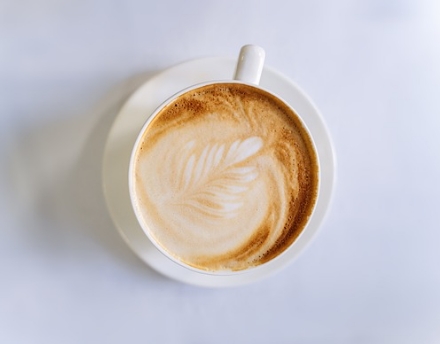 カフェラテ　Hot / Ice