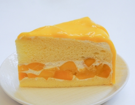 マンゴーのシフォンケーキ